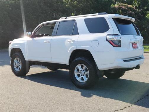 2019 Toyota 4Runner SR5 4WD