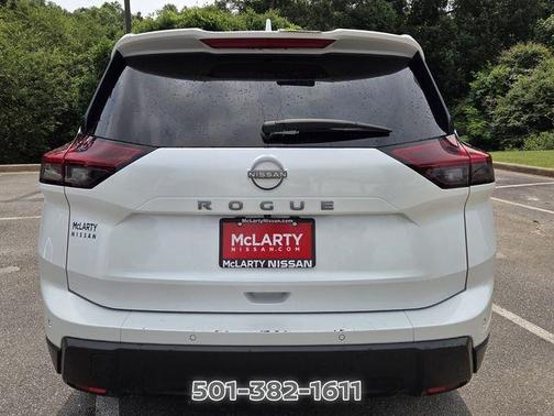 White Pearl 2025 Nissan Rogue SV