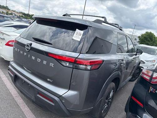 Gun Metallic 2022 Nissan Pathfinder SV