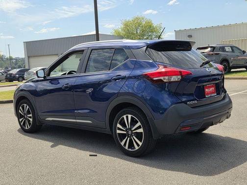 Deep Blue Pearl 2019 Nissan Kicks SR