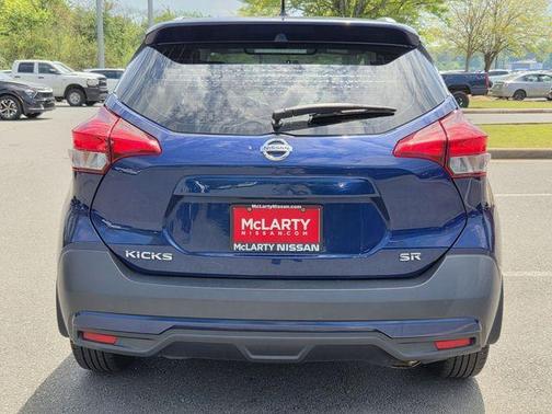 Deep Blue Pearl 2019 Nissan Kicks SR