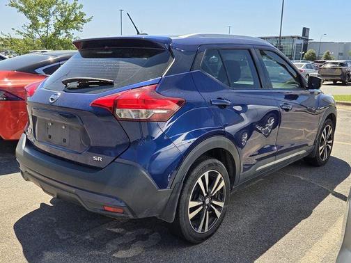 Deep Blue Pearl 2019 Nissan Kicks SR