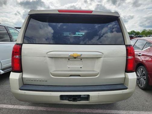 Champagne Silver 2017 Chevrolet Suburban LT