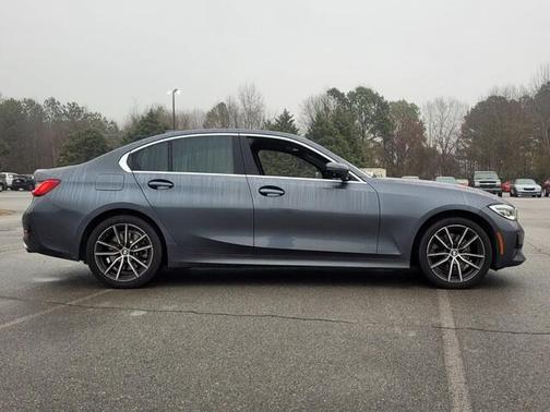 2019 BMW 330 i xDrive