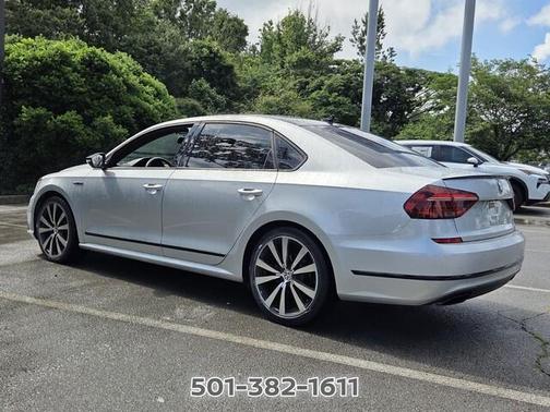 Reflex Silver Metallic w/ Black Roof 2018 Volkswagen Passat 3.6L V6 GT