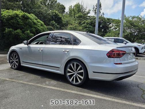 Reflex Silver Metallic w/ Black Roof 2018 Volkswagen Passat 3.6L V6 GT