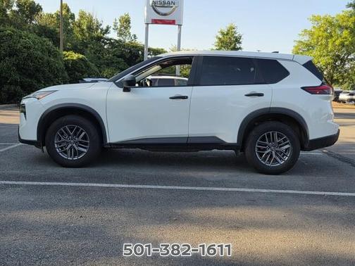 Glacier White 2025 Nissan Rogue S