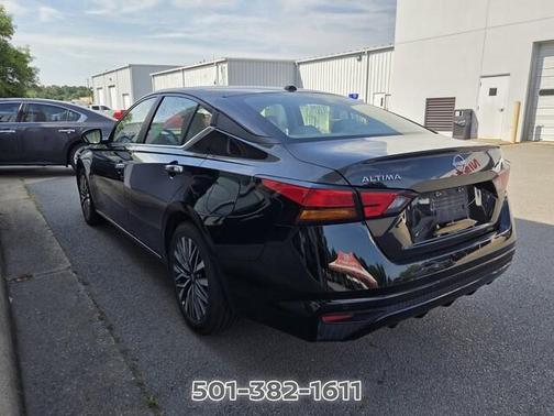 Black 2025 Nissan Altima SV