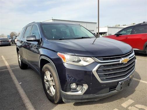 2020 Chevrolet Traverse LT Cloth