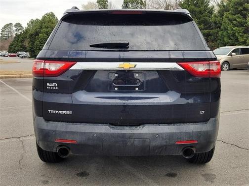 2020 Chevrolet Traverse LT Cloth