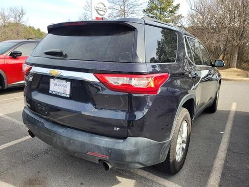 2020 Chevrolet Traverse LT Cloth