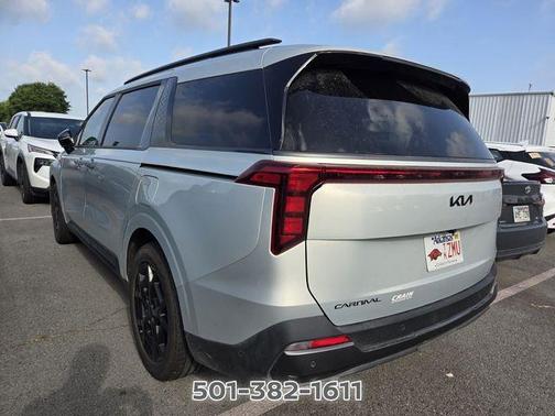 Ivory 2025 Kia Carnival Hybrid SX