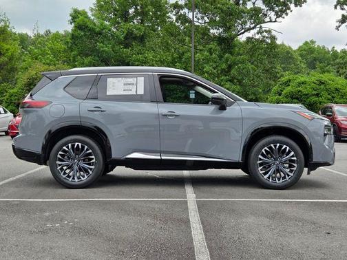 Boulder Gray Metallic 2026 Nissan Rogue Platinum
