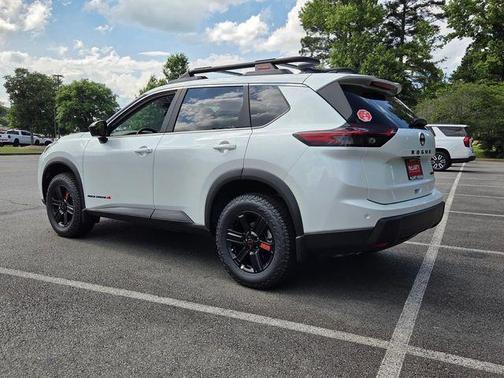 Pearl 2026 Nissan Rogue