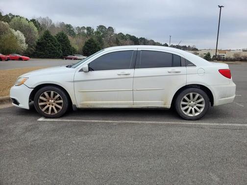 2013 Chrysler 200 Touring