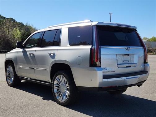 2019 Cadillac Escalade Platinum