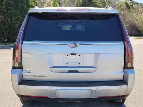 2019 Cadillac Escalade Platinum