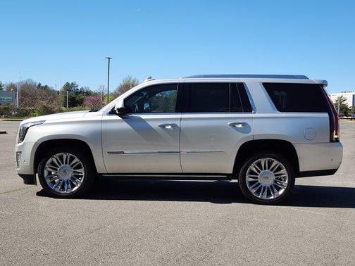 2019 Cadillac Escalade Platinum