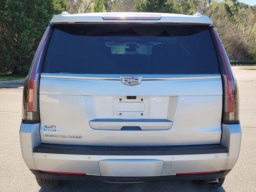 2019 Cadillac Escalade Platinum