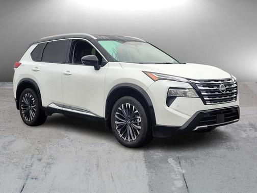 2024 Nissan Rogue Platinum