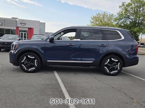 Midnight Black 2025 Kia Telluride S