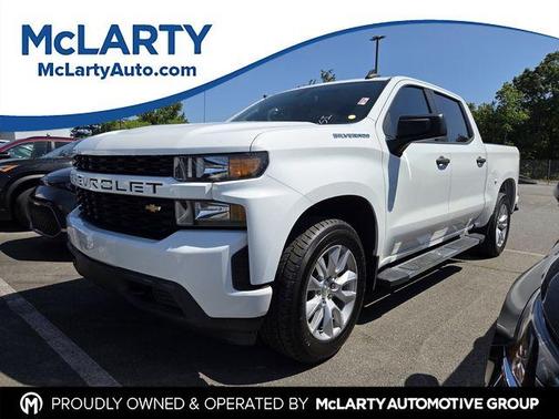Summit White 2021 Chevrolet Silverado 1500 Custom