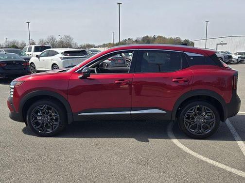 Scarlet Ember T 2026 Nissan Kicks SR