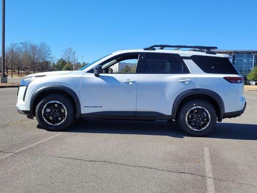 Everest White P 2026 Nissan Pathfinder Rock Creek