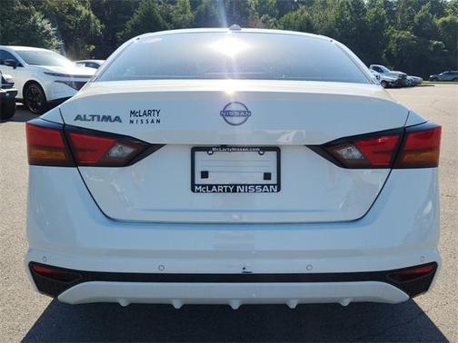 2025 Nissan Altima S