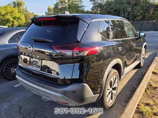 Super Black 2021 Nissan Rogue SV