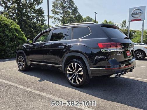 Deep Black Pearl Effect 2021 Volkswagen Atlas 3.6 V6 SEL R-Line