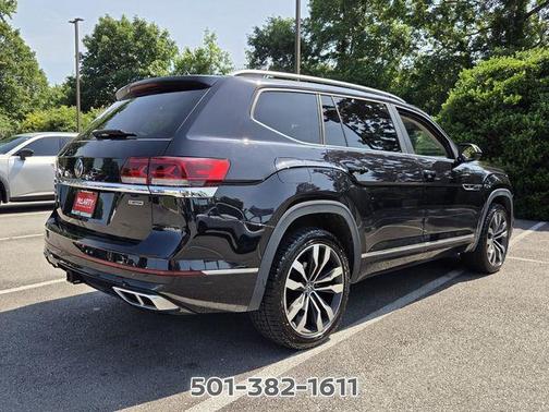 Deep Black Pearl Effect 2021 Volkswagen Atlas 3.6 V6 SEL R-Line