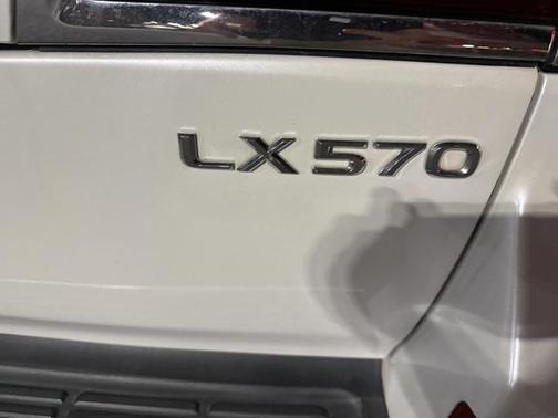 2011 Lexus LX 570 Base