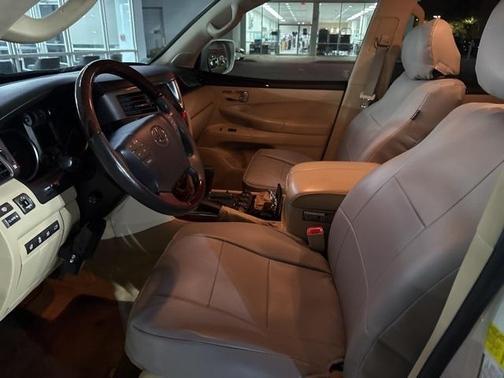 2011 Lexus LX 570 Base