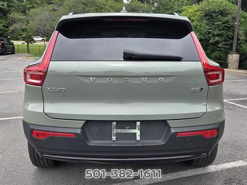 Sage Green Metallic 2024 Volvo XC40 B5 Plus Dark Theme