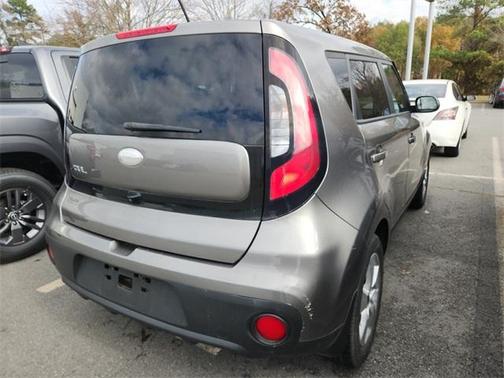 2019 Kia Soul Base