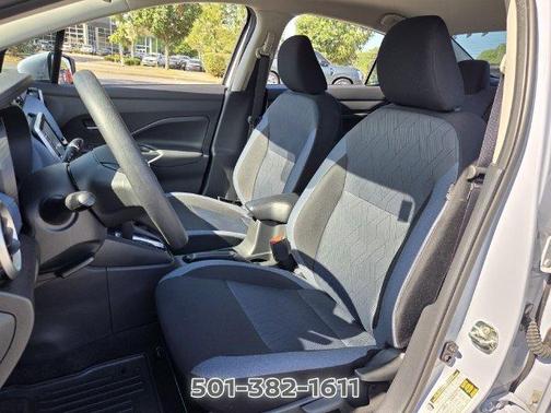 Gray Sky Pearl 2025 Nissan Versa 1.6 SV