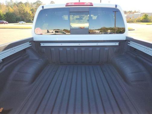 Glacier White 2026 Nissan Frontier SV