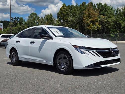 Cloud White 2027 Nissan Sentra S