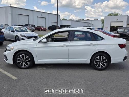 Pure White 2022 Volkswagen Jetta 1.5T S