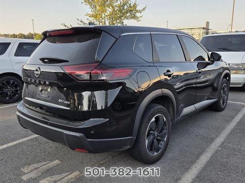 Super Black 2024 Nissan Rogue SV