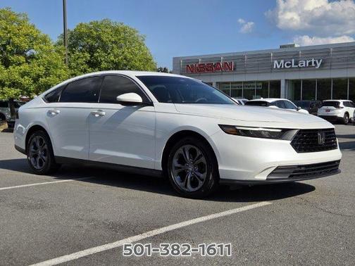 Platinum White Pearl 2023 Honda Accord EX