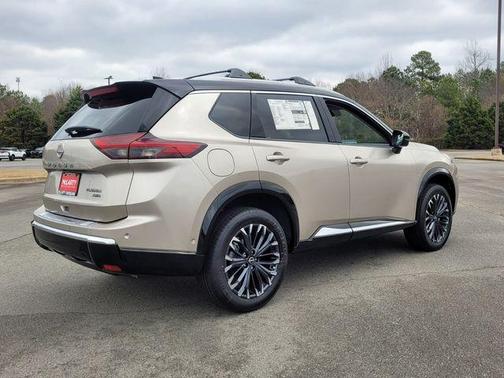 2t Chpn Blk Roo 2026 Nissan Rogue Platinum