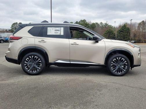 2t Chpn Blk Roo 2026 Nissan Rogue Platinum