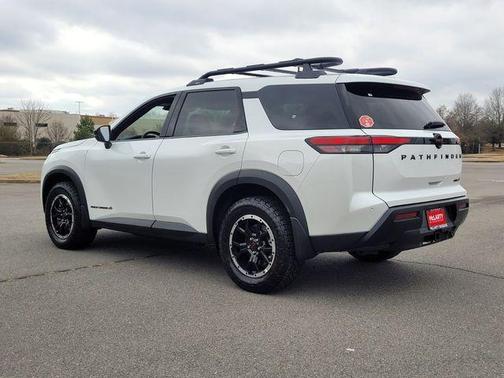 Everest White P 2026 Nissan Pathfinder Rock Creek