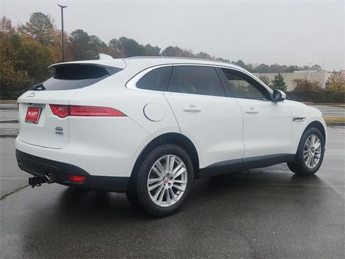 2018 Jaguar F-PACE 30t Prestige
