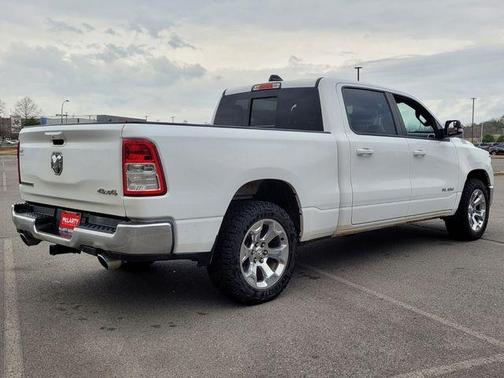 Bright White Clearcoat 2022 RAM 1500 Big Horn