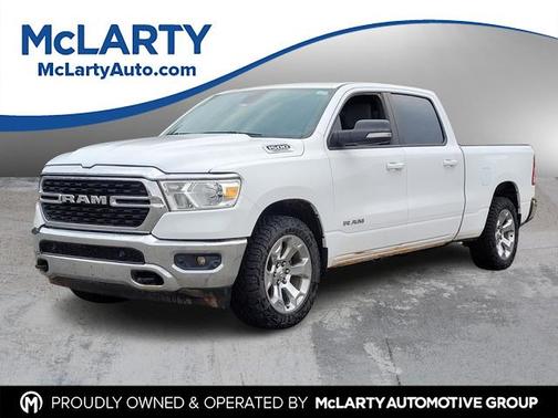 Bright White Clearcoat 2022 RAM 1500 Big Horn