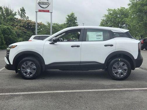 Fresh Powder 2026 Nissan Kicks S