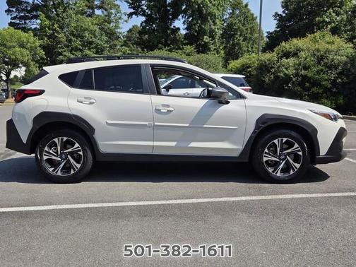 Crystal White Pearl 2024 Subaru Crosstrek Premium